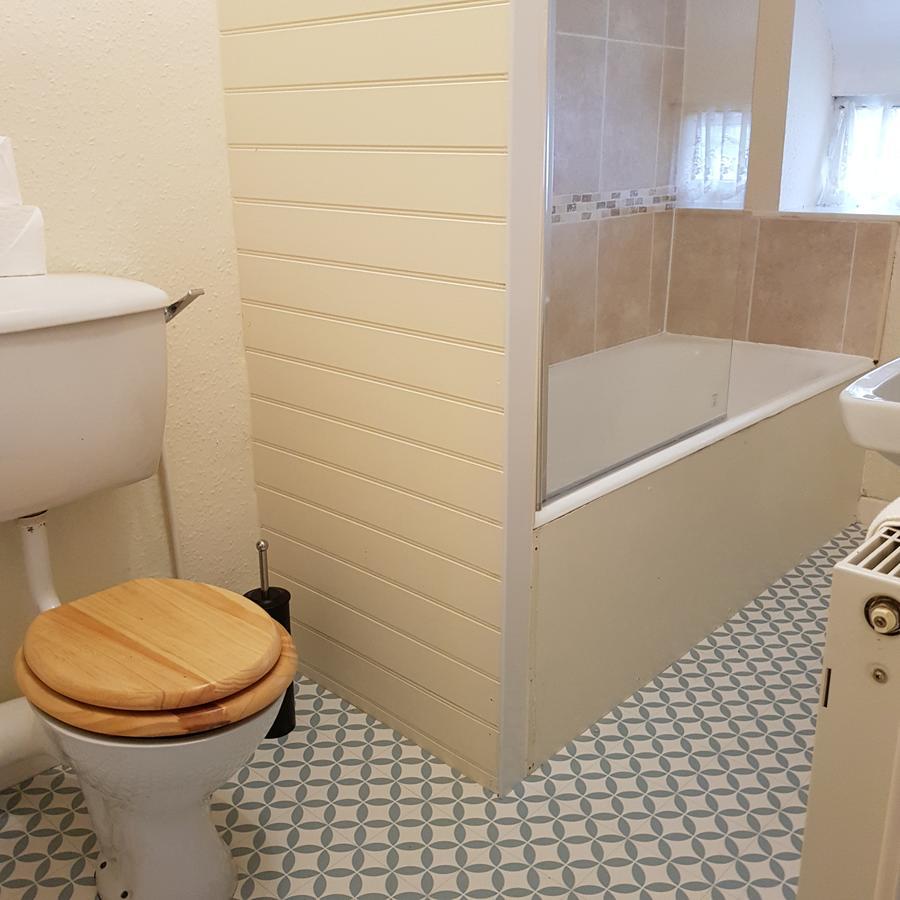Ty Morgan'S Apartments Рейъдър Екстериор снимка